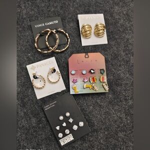 NWT bundle Earrings 5 Sets